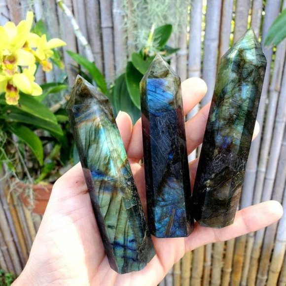 Labradorite Tower, Spectrolite Tower, Labradorite - Picture 4 of 5